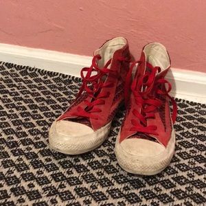 Red and navy zig zag high tops